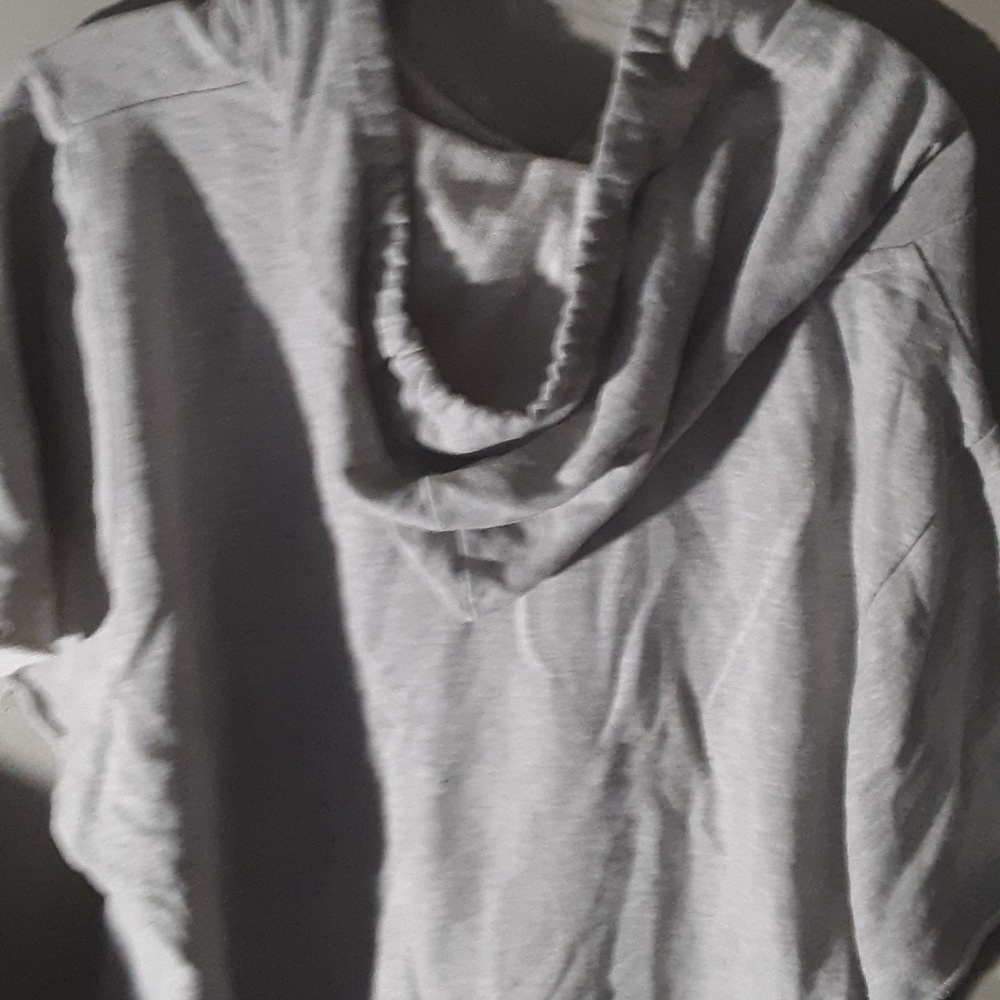 Sweatshirt - Picture 3 of 4